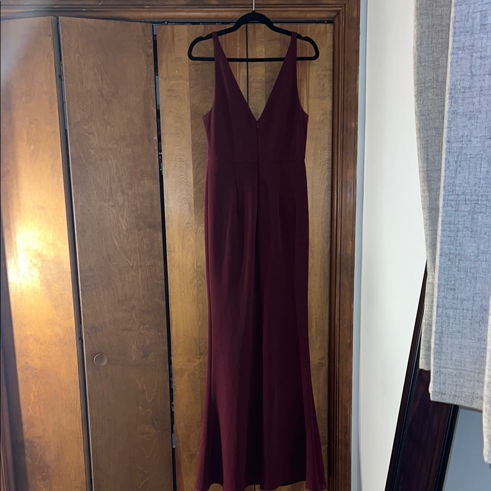Lulu's Red Sleeveless V-Neck Maxi Gown for Weddings